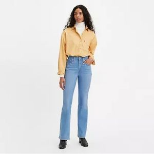 Levi’s 725 High Rise Bootcut Women’s Jeans